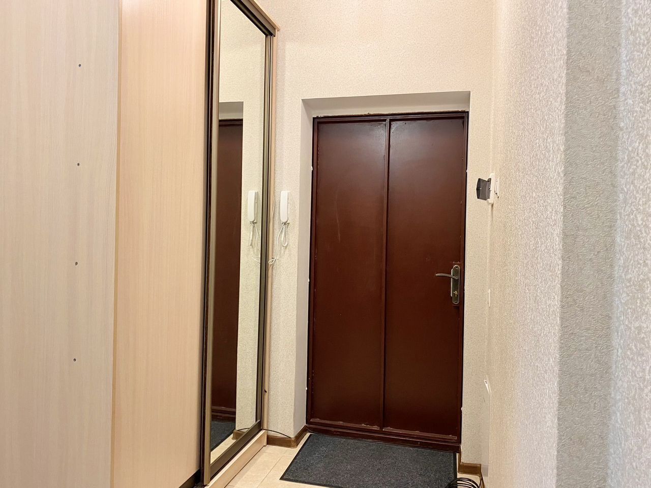 Уютнaя квартира у пляжa и кафe